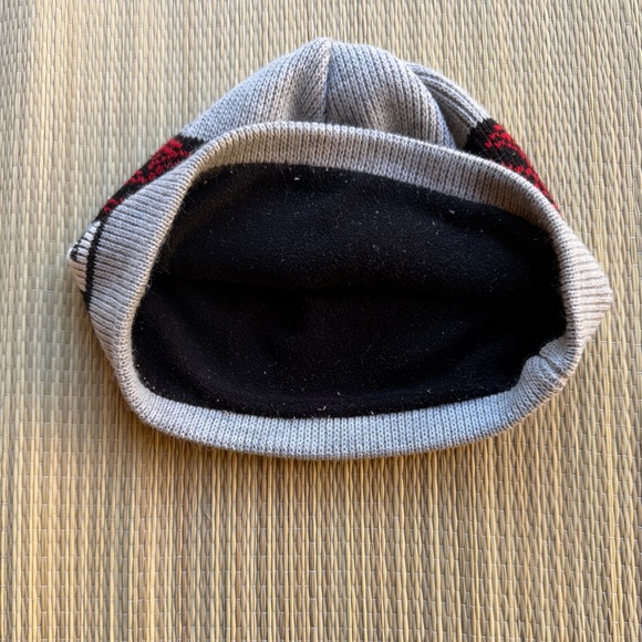 independent trucks iron cross fleece lined Beenie - Picture 3 of 4